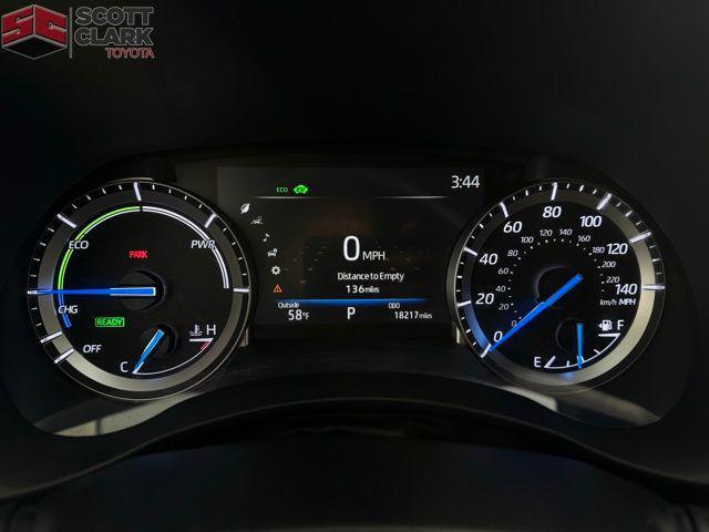 used 2022 Toyota Highlander Hybrid car, priced at $46,377