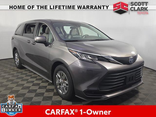 used 2022 Toyota Sienna car, priced at $32,321