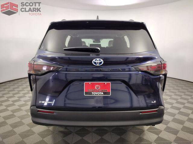 new 2025 Toyota Sienna car, priced at $45,982