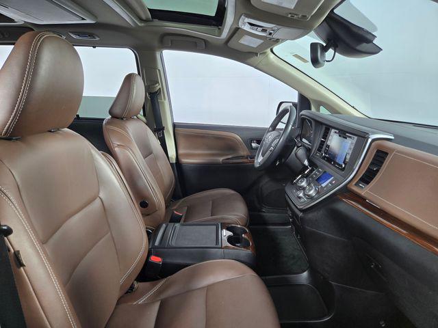 used 2018 Toyota Sienna car, priced at $29,067