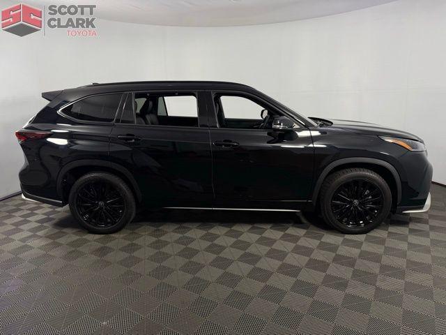 used 2024 Toyota Highlander car, priced at $42,175