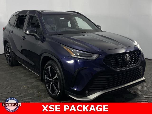 used 2021 Toyota Highlander car, priced at $33,497