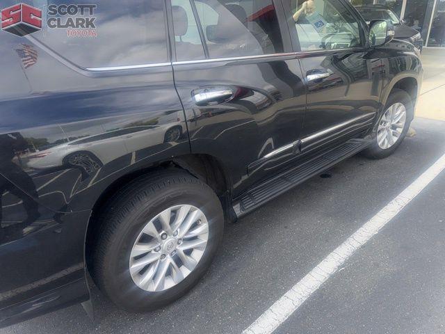 used 2017 Lexus GX 460 car, priced at $28,845
