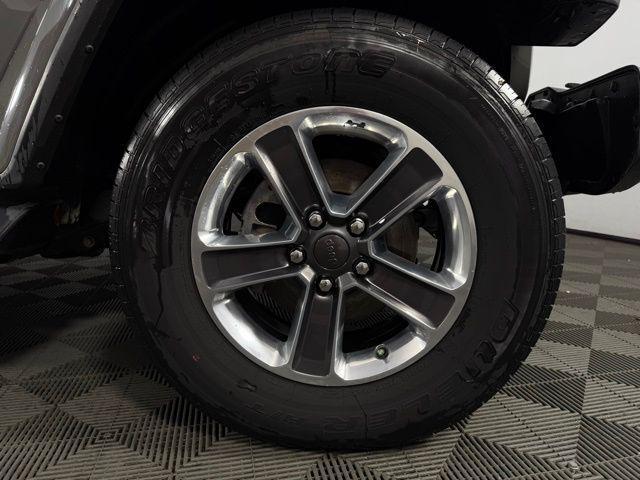 used 2021 Jeep Wrangler Unlimited car, priced at $32,543