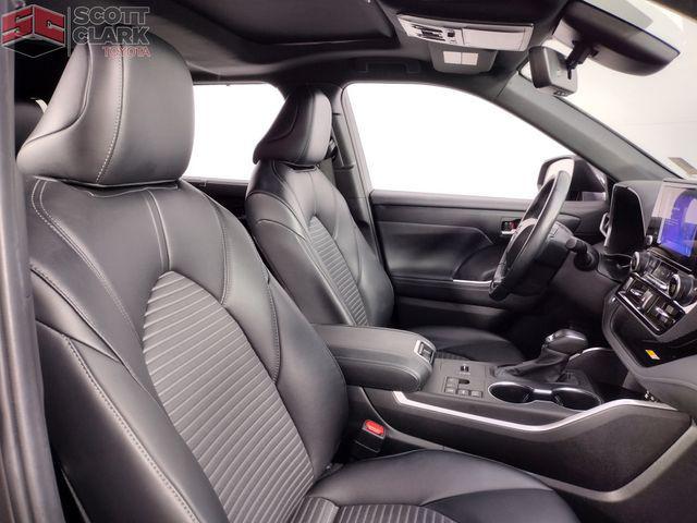 used 2024 Toyota Highlander car, priced at $41,340