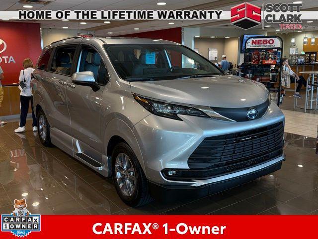 used 2025 Toyota Sienna car, priced at $96,547