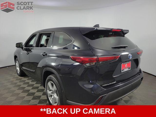 used 2021 Toyota Highlander Hybrid car, priced at $28,486