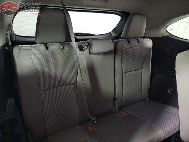 used 2021 Toyota Highlander Hybrid car, priced at $28,486
