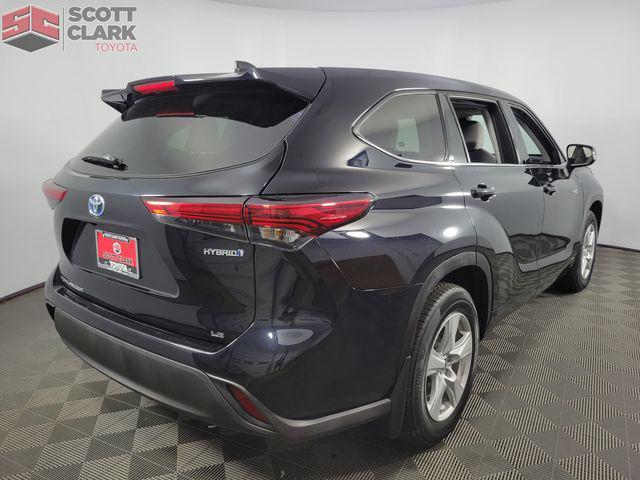 used 2021 Toyota Highlander Hybrid car, priced at $28,486