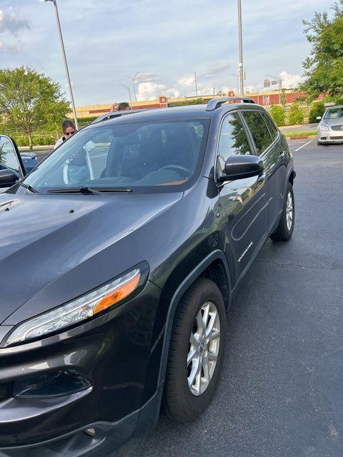 used 2015 Jeep Cherokee car, priced at $12,853