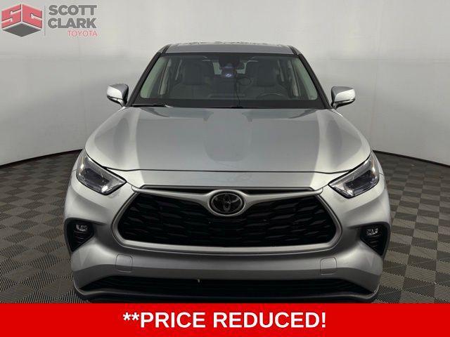 used 2024 Toyota Highlander car, priced at $37,789