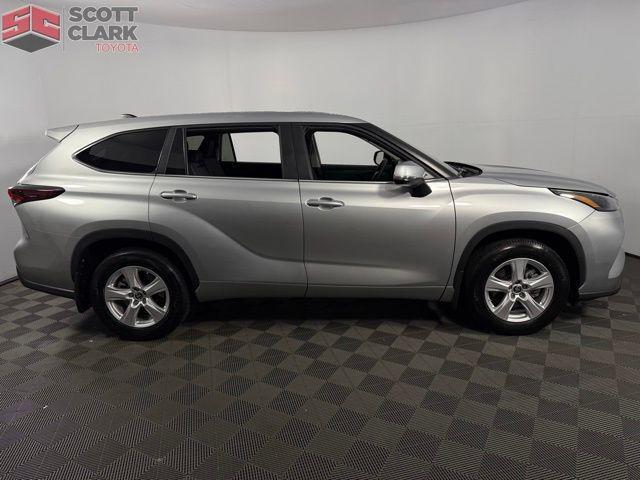 used 2024 Toyota Highlander car, priced at $37,789