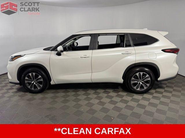 used 2024 Toyota Highlander car, priced at $42,290