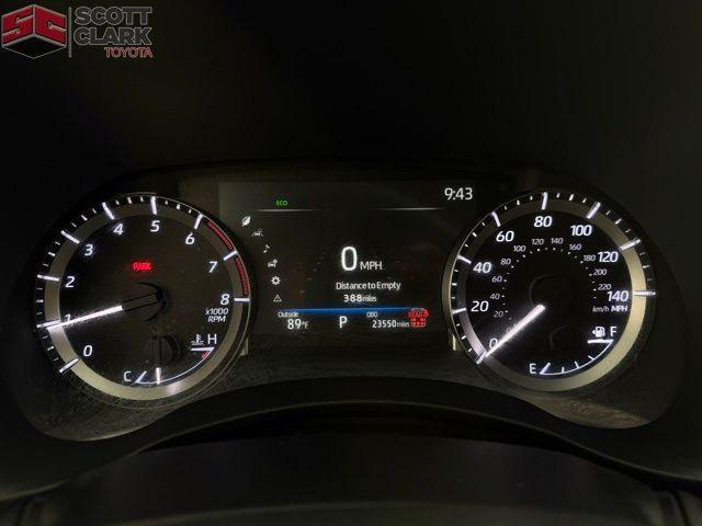 used 2024 Toyota Highlander car, priced at $42,290