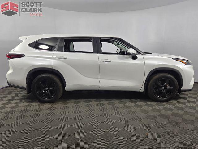 used 2024 Toyota Highlander car, priced at $36,201