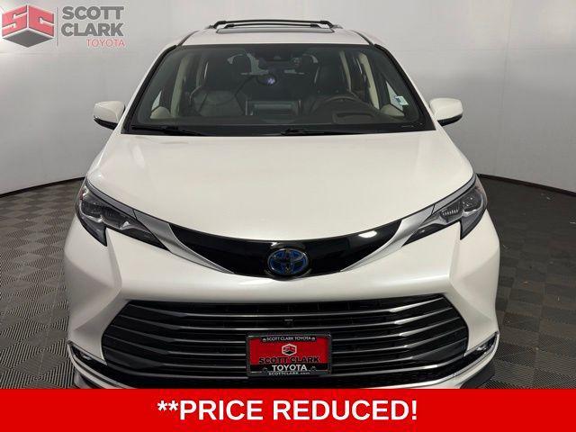 used 2024 Toyota Sienna car, priced at $53,993