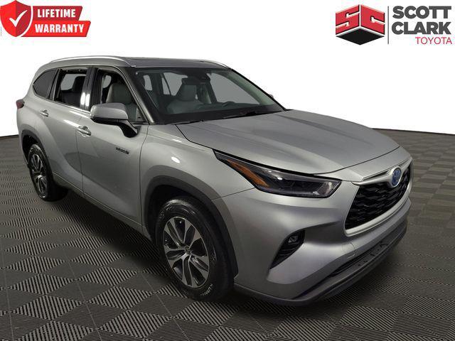 used 2021 Toyota Highlander Hybrid car, priced at $34,591