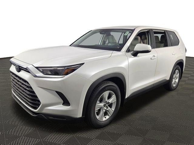 new 2026 Toyota Highlander car, priced at $45,481