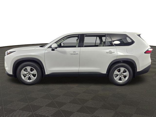 new 2026 Toyota Highlander car, priced at $45,481