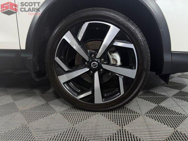 used 2022 Nissan Rogue Sport car, priced at $23,517