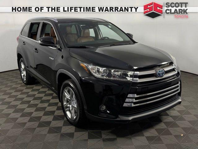 used 2019 Toyota Highlander Hybrid car, priced at $31,938