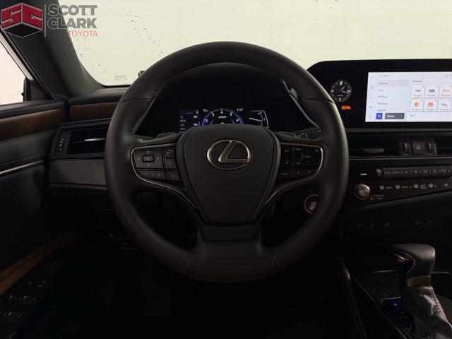 used 2024 Lexus ES 350 car, priced at $42,029