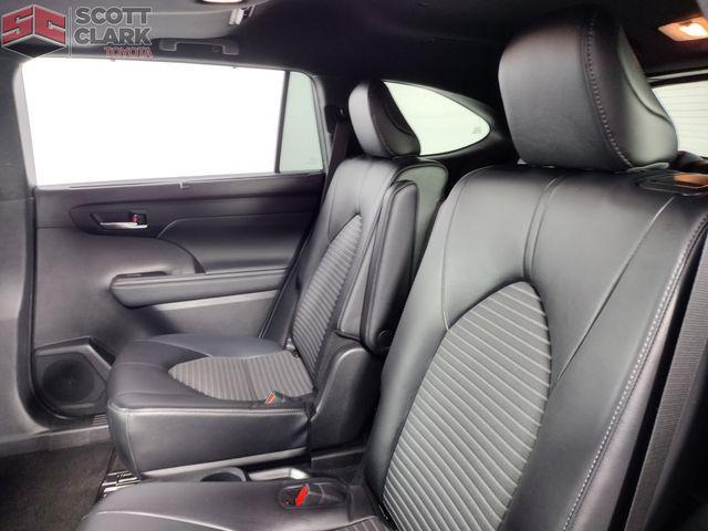 used 2024 Toyota Highlander car, priced at $38,623