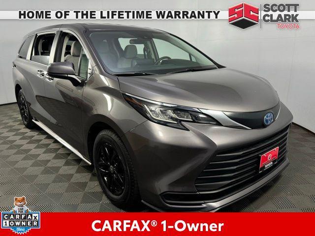 used 2023 Toyota Sienna car, priced at $37,017