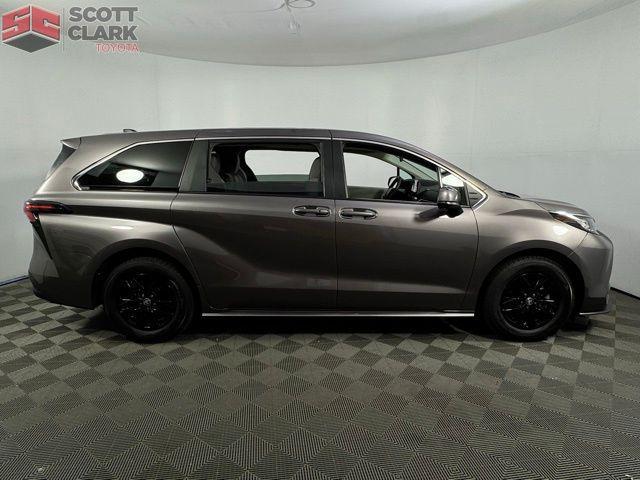used 2023 Toyota Sienna car, priced at $37,017