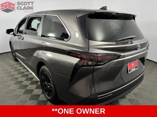 used 2023 Toyota Sienna car, priced at $37,017