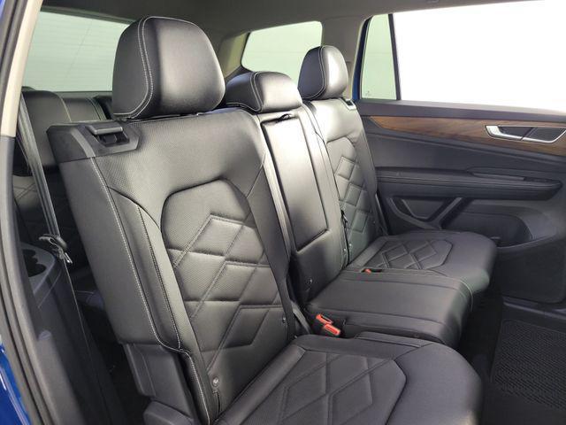 used 2025 Volkswagen Atlas car, priced at $35,911