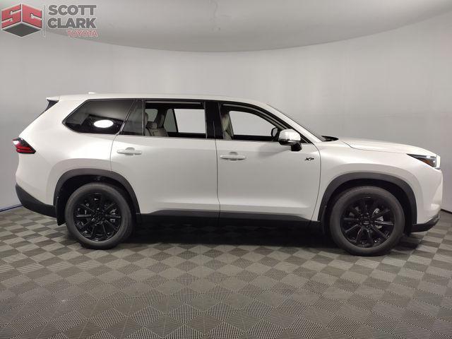 new 2025 Toyota Highlander car, priced at $47,261