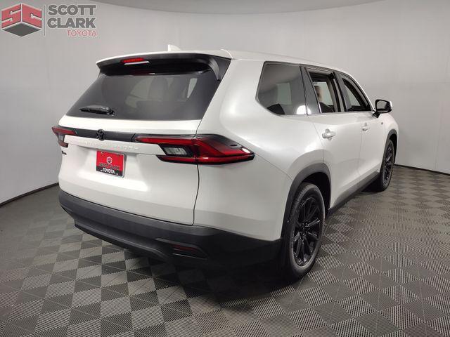 new 2025 Toyota Highlander car, priced at $47,261