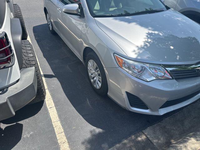 used 2014 Toyota Camry car, priced at $14,476