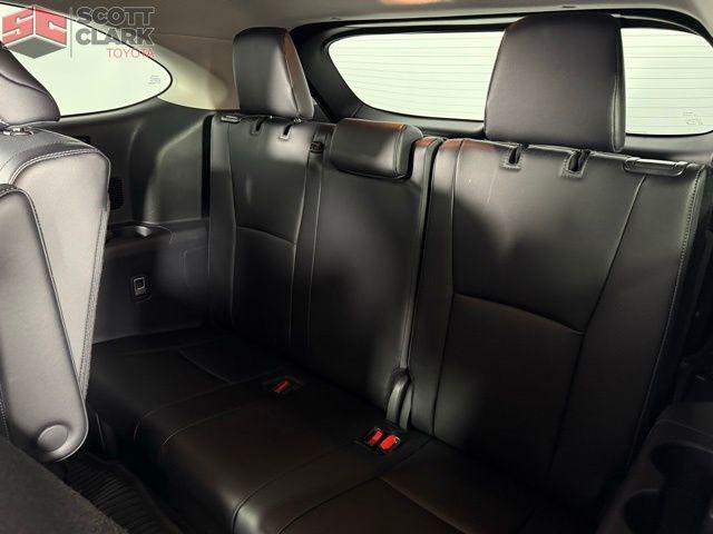 used 2024 Toyota Highlander Hybrid car, priced at $50,878