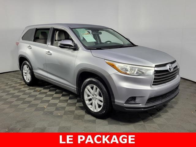 used 2015 Toyota Highlander car, priced at $15,013