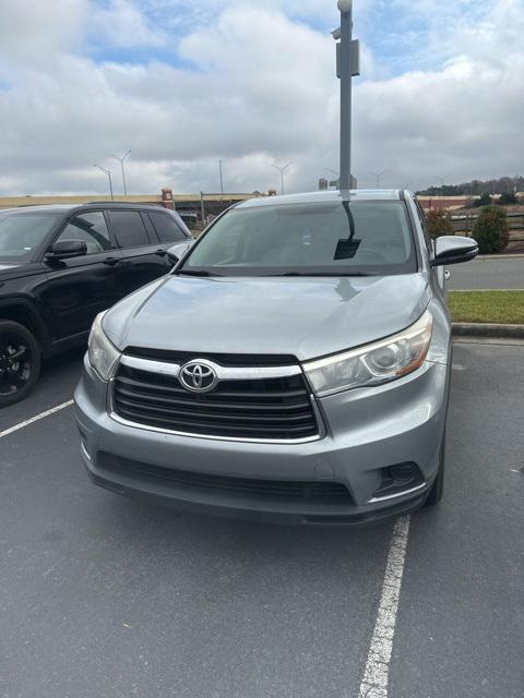 used 2015 Toyota Highlander car, priced at $15,944