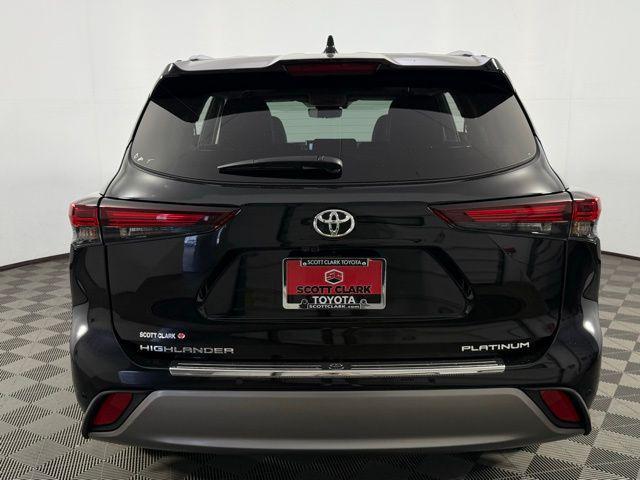 used 2024 Toyota Highlander car, priced at $48,800
