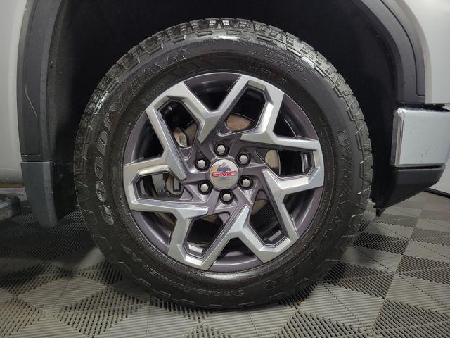 used 2022 GMC Sierra 1500 car, priced at $39,025