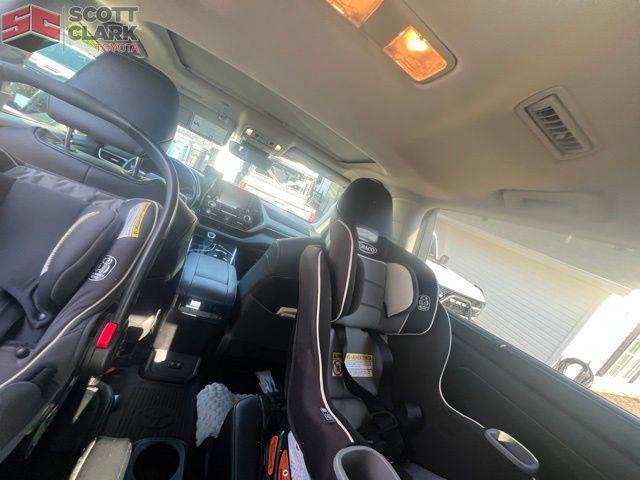 used 2020 Toyota Highlander car, priced at $29,122