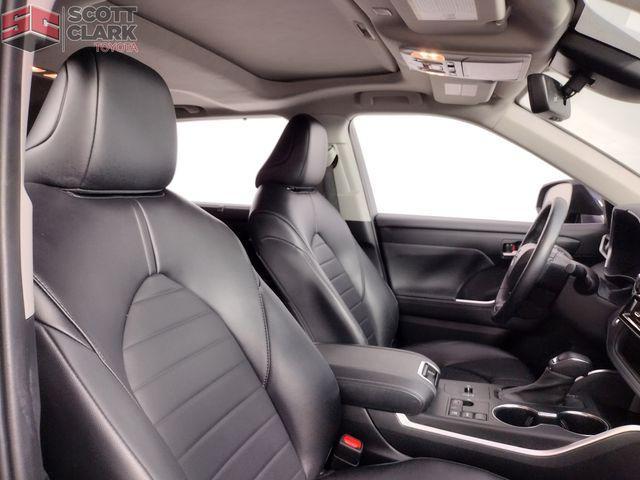 used 2023 Toyota Highlander car, priced at $32,365