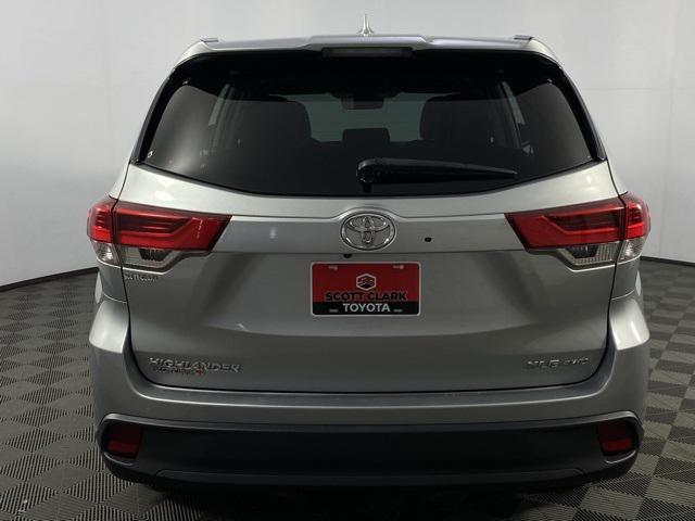 used 2019 Toyota Highlander car, priced at $26,156