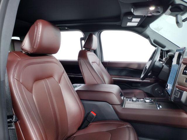 used 2024 Ford Expedition car, priced at $59,092