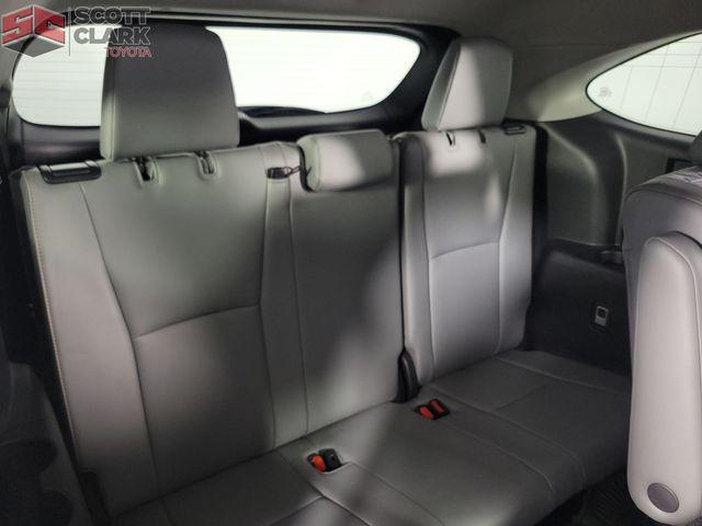 used 2023 Toyota Highlander Hybrid car, priced at $38,934