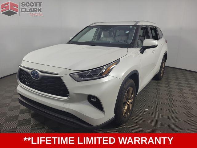 used 2023 Toyota Highlander Hybrid car, priced at $38,934
