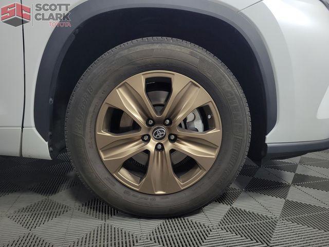 used 2023 Toyota Highlander Hybrid car, priced at $38,934