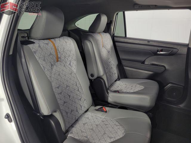 used 2023 Toyota Highlander Hybrid car, priced at $38,934