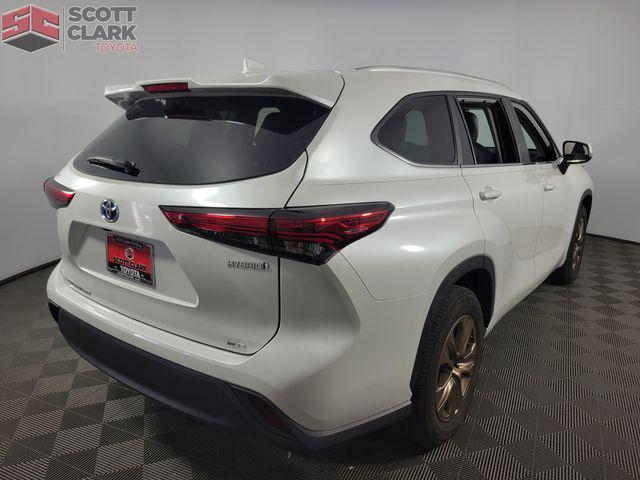 used 2023 Toyota Highlander Hybrid car, priced at $38,934