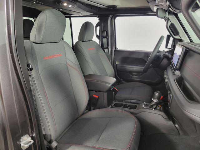 used 2025 Jeep Gladiator car, priced at $45,631