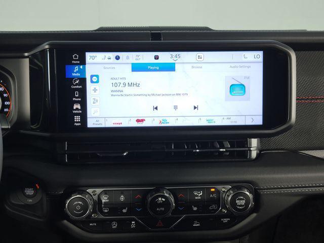 used 2025 Jeep Gladiator car, priced at $45,631
